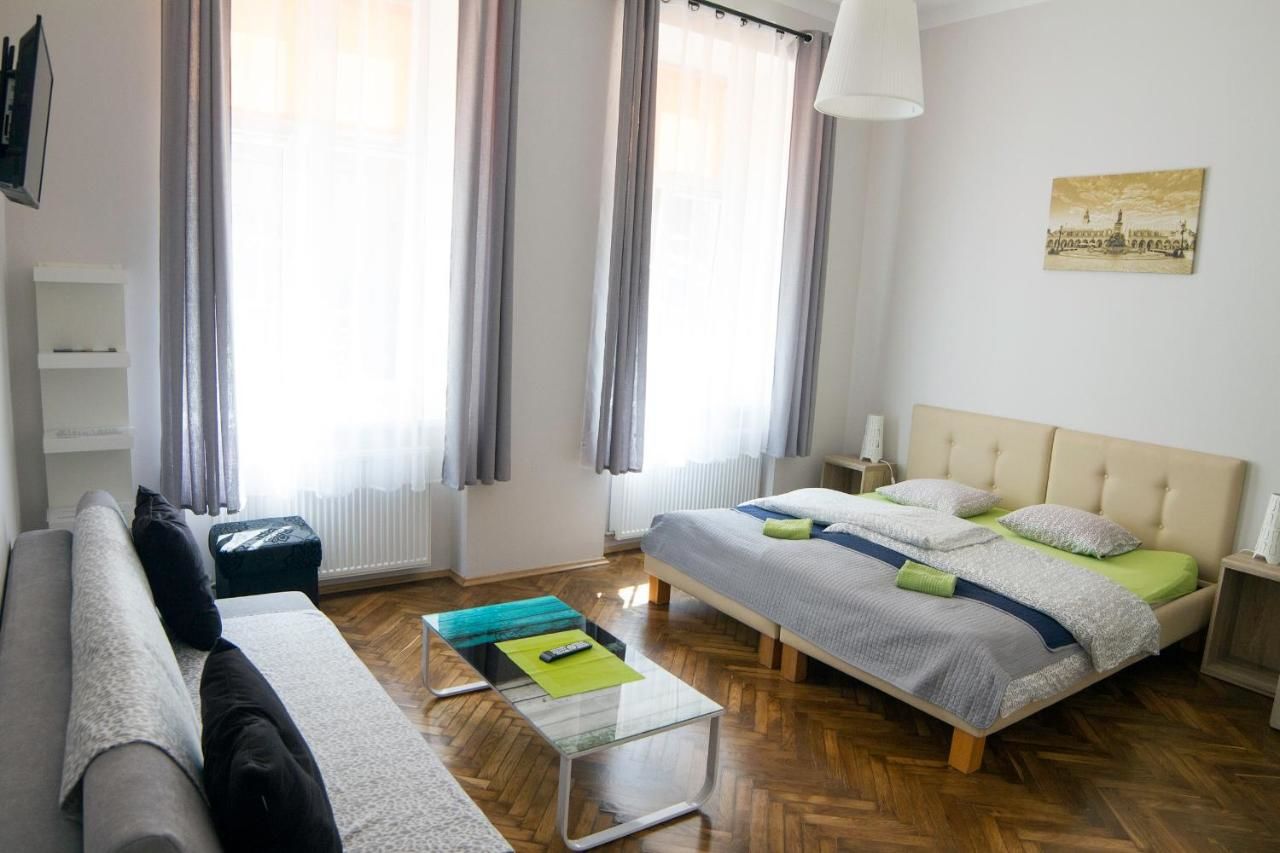 Хостелы Dream Hostel & Apartments Краков