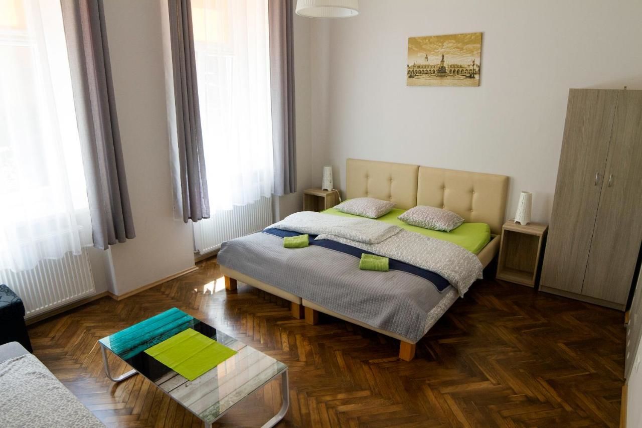 Хостелы Dream Hostel & Apartments Краков